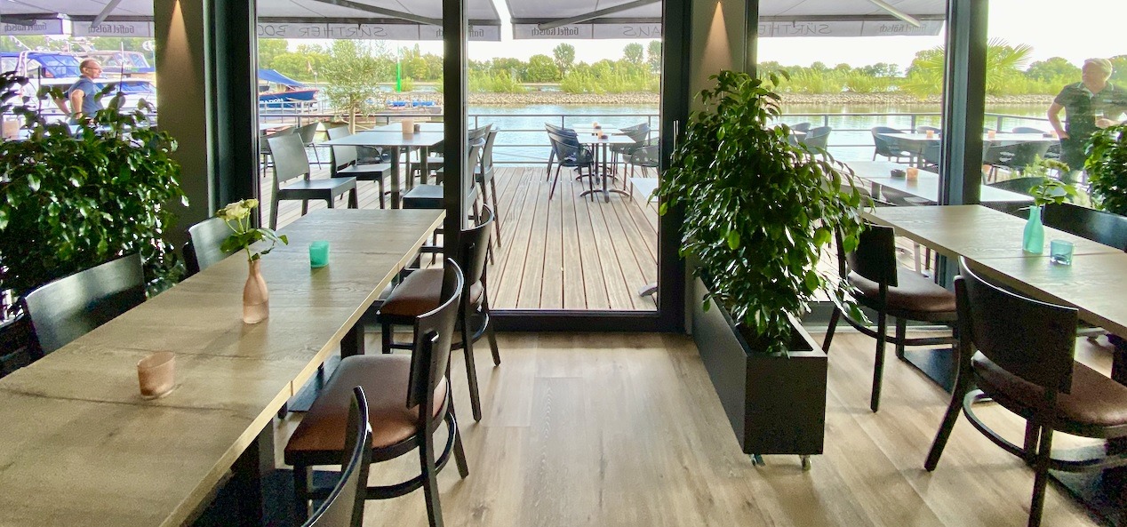 Sürther Bootshaus EDELMEYER Möbel für den Ladenbau, Gastronomie, Hotel & Büro